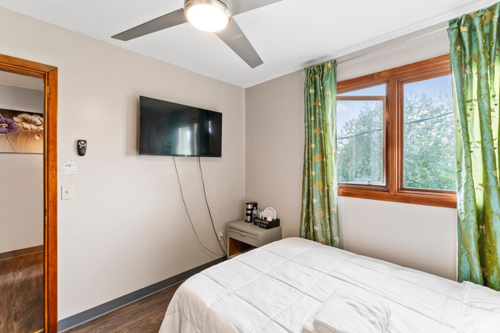Simple Deluxe Private Room Anchorage Zewnętrze zdjęcie